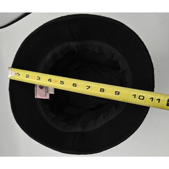 Vintage Sierra Accessories Ladies Black Bucket Hat w/ Gold Tone Sequins & Beads - Picture 6 of 7
